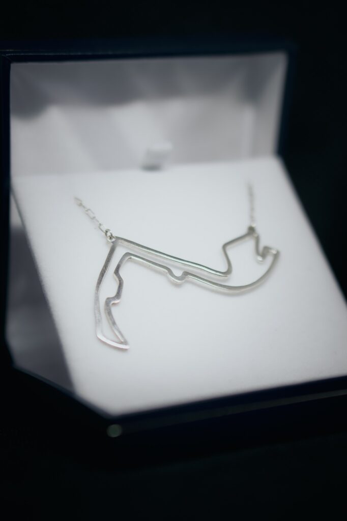 WhatsApp Image 2025-01-08 at 22.00.36